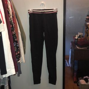 Women’s joggers